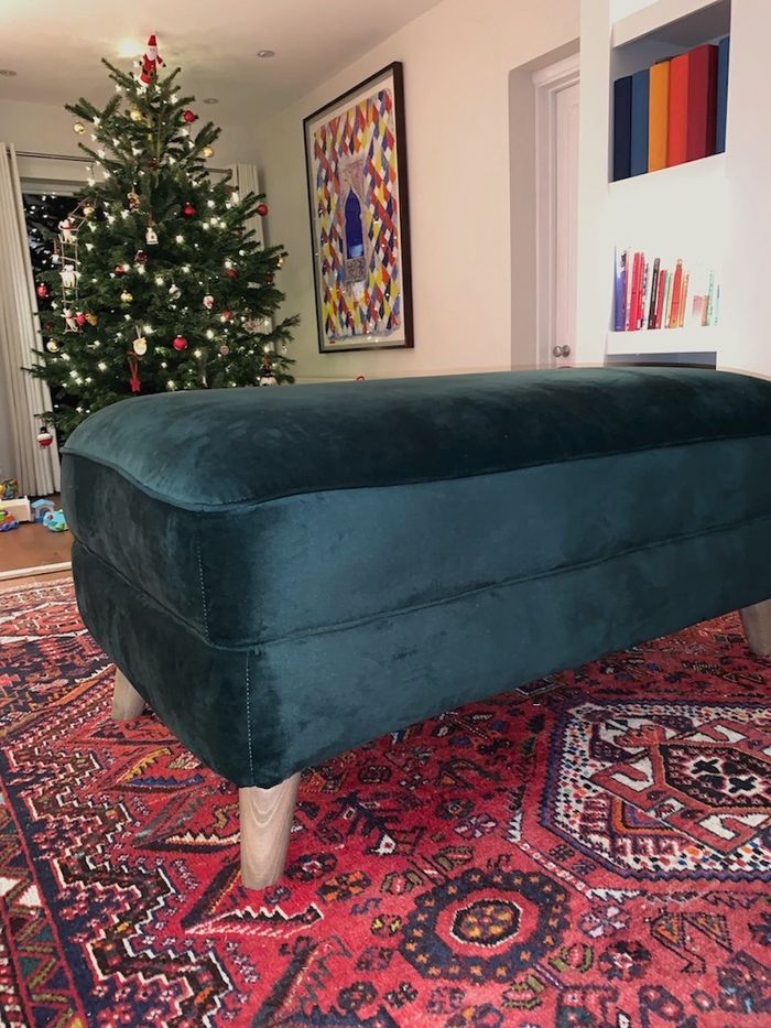 Dark green velour footstool Magnus