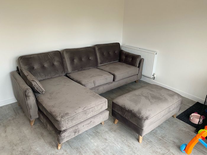 Velour corner left and Magnus puff