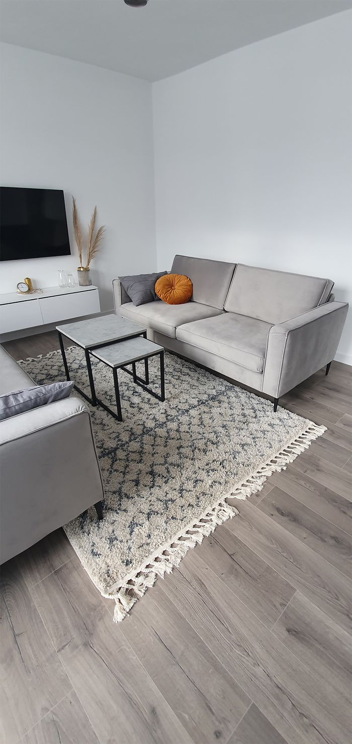 Grey Eaz sofa from Kinga