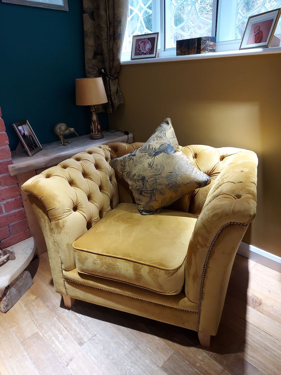 Yellow quilted retro Karin armchair