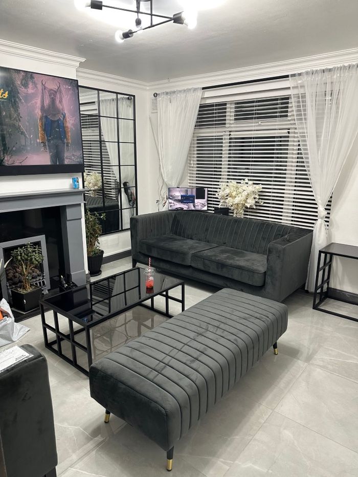 Slender Sofa and pouffe - Asim