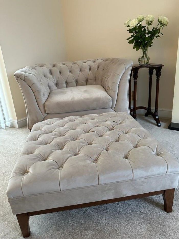 Chesterfield Modern Armchair - Andrew