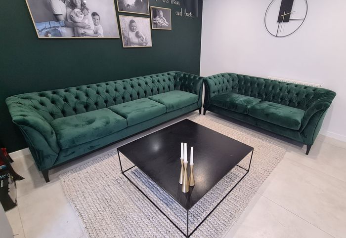 Chesterfield Modern Sofa in Vegan Leather - Justyna