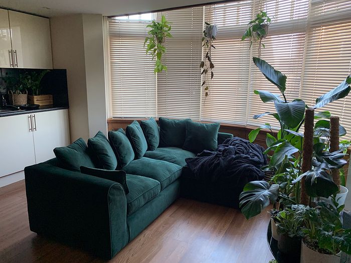 Dillon Corner Sofa - Emilia