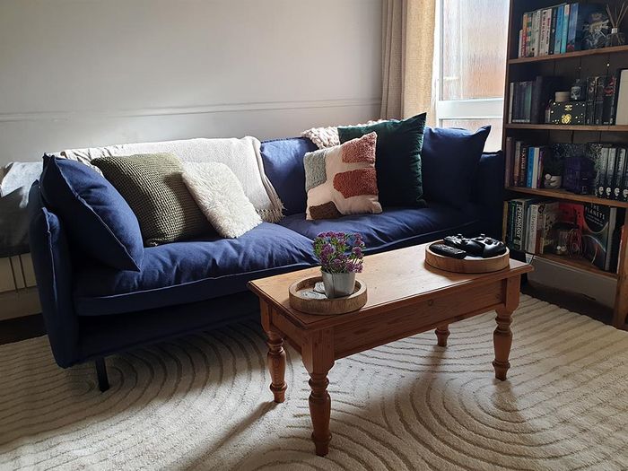 Nimbus Sofa - Nadya