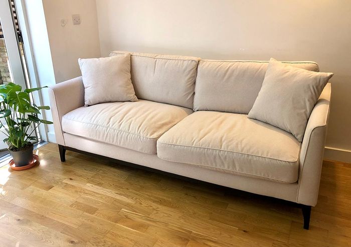 Linara Sofa - Serena
