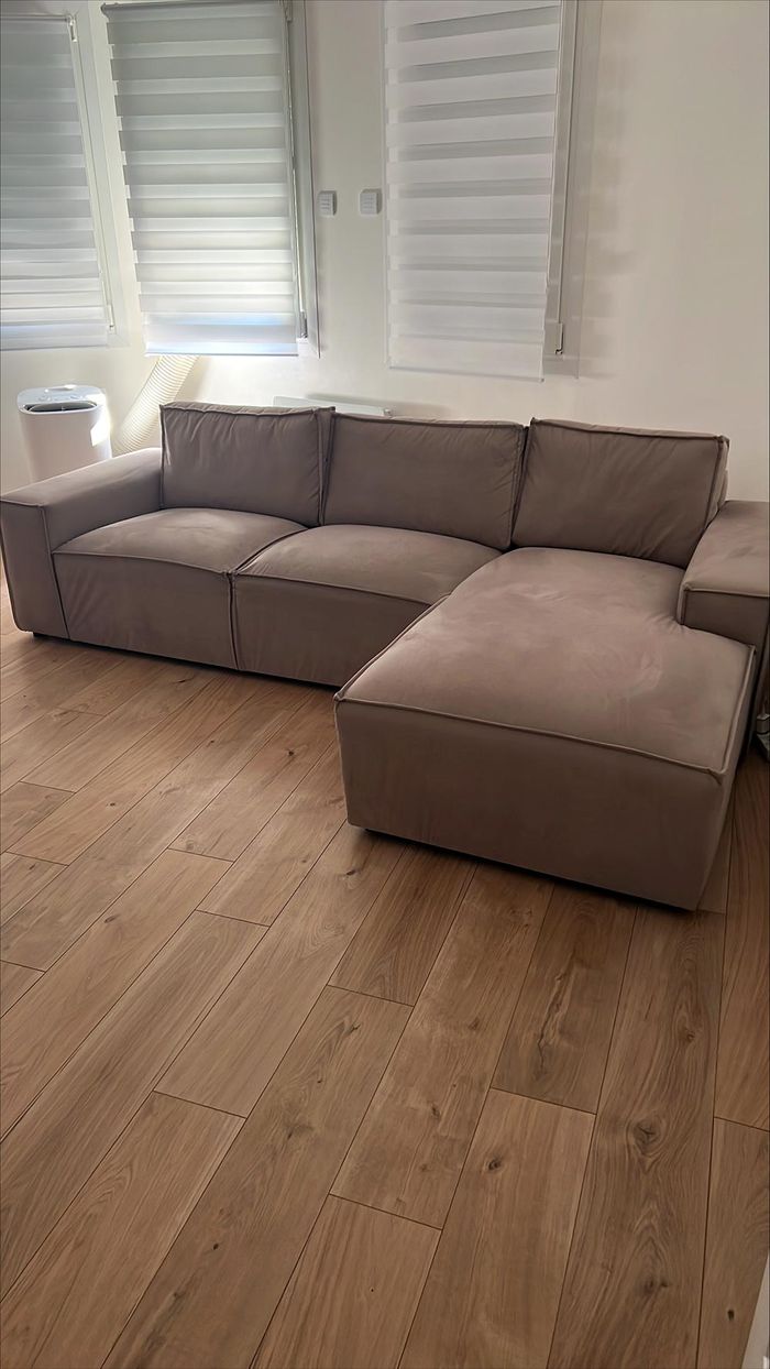 Charles Corner Sofa - Ozlem
