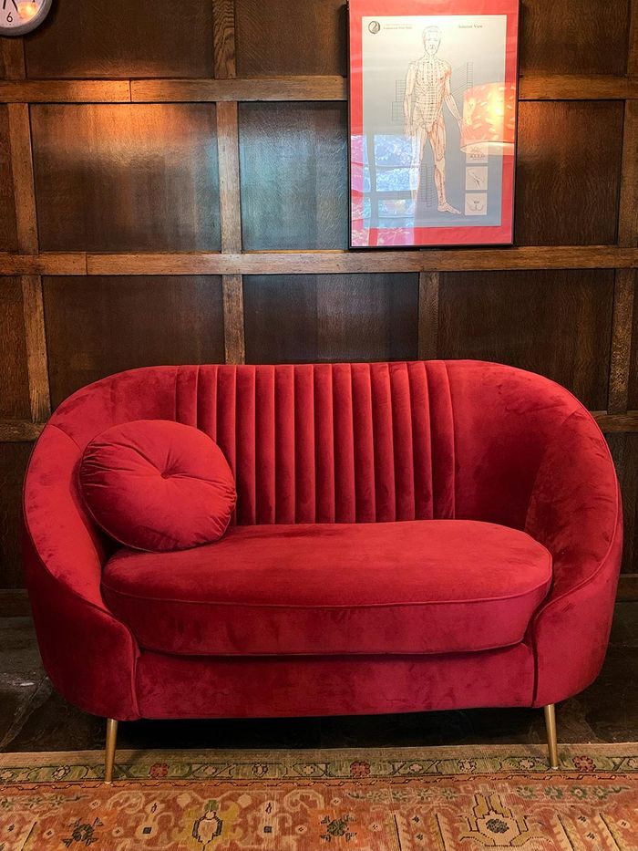 Kooper Sofa - Jennifer