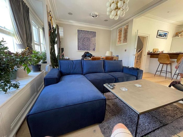 Charles Corner Sofa - Brennda