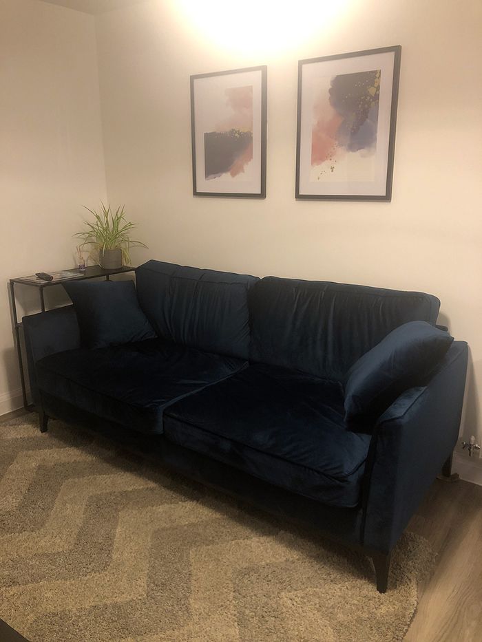 Linara Sofa - Julie