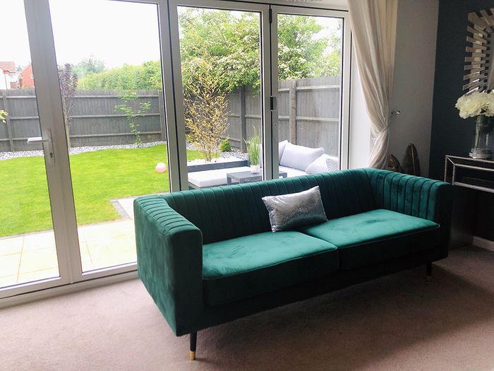 Slender Sofa by Jörg