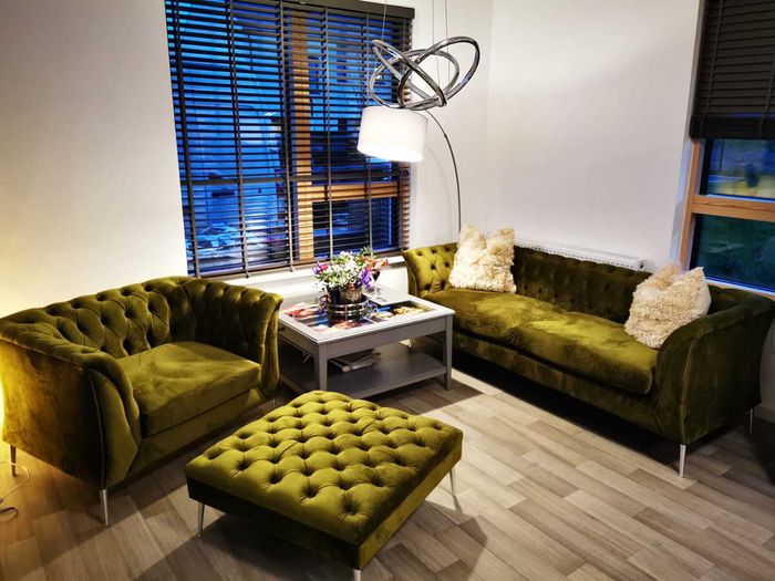 The Chesterfield Modern sofa, armchair and footstool set by Dainy