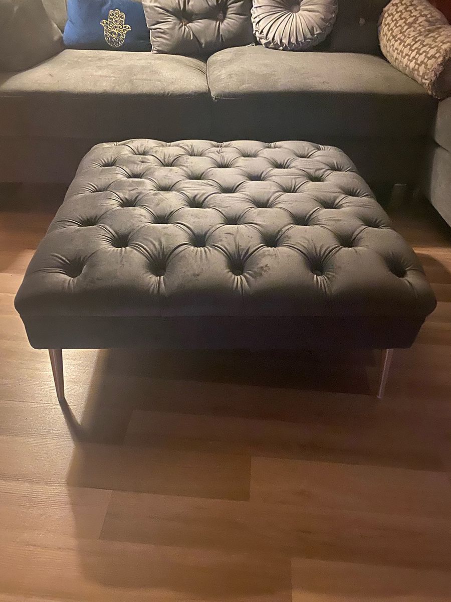 Chesterfield Modern Pouf from Candice