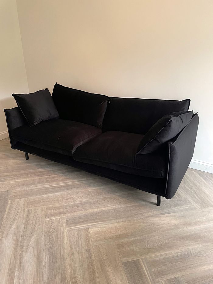 Nimbus Sofa - Brittany