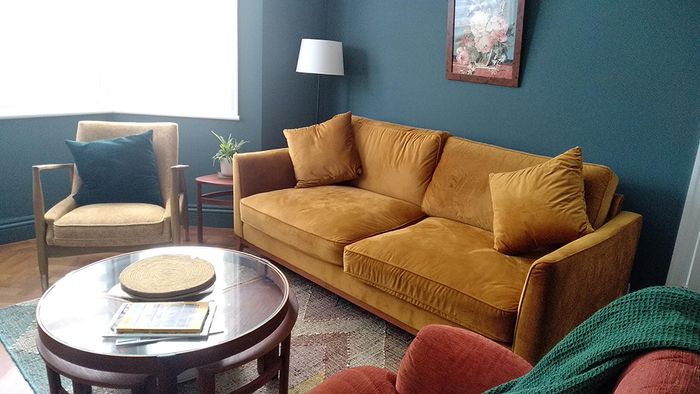 Linara Sofa - Liz